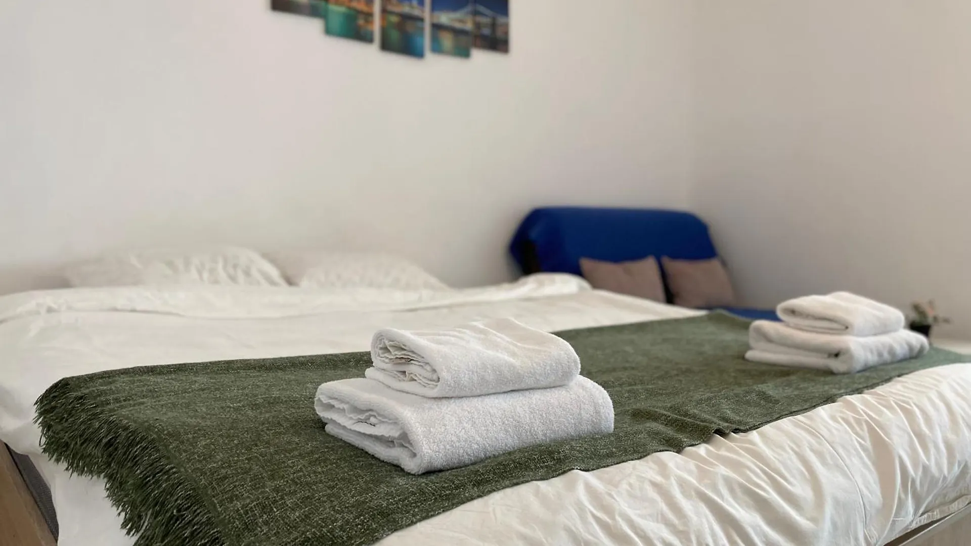 Apartament Garsoniera 1 Mega Mall Bucureşti